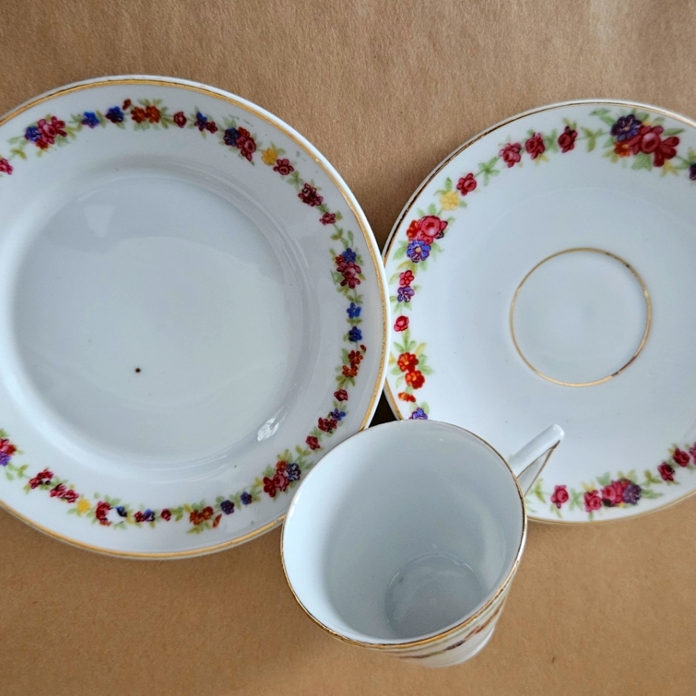 EUC Antique Childs Tea Party Cup Saucer, & Bread Plate Porcelain PreWar Germany. - Picture 4 of 6